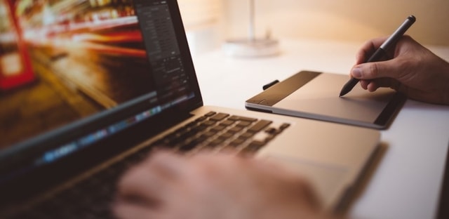 Bukan cuma kritis, lo juga perlu menerapkan designer thinking!